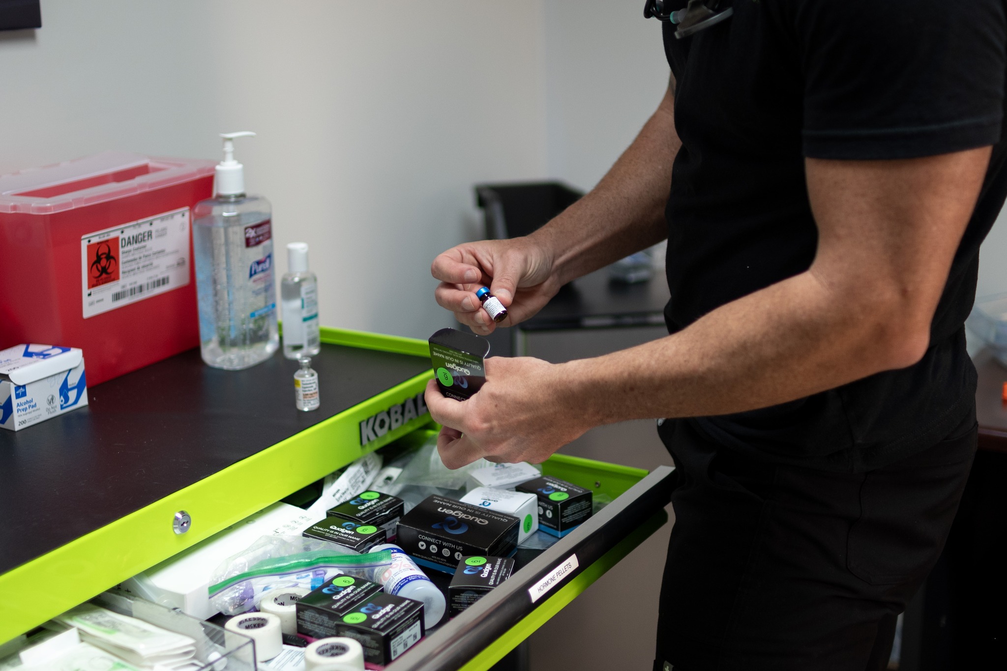 Clinical preparation of testosterone injection showing proper medical protocols at Peak Performance Wellness in Johnson City